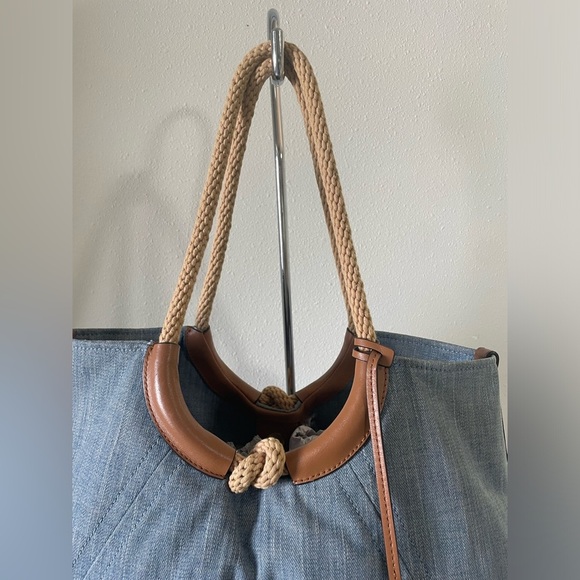 🍂 Michael Kors light denim Isla Ring Large Shoulder Tote - Picture 5 of 13